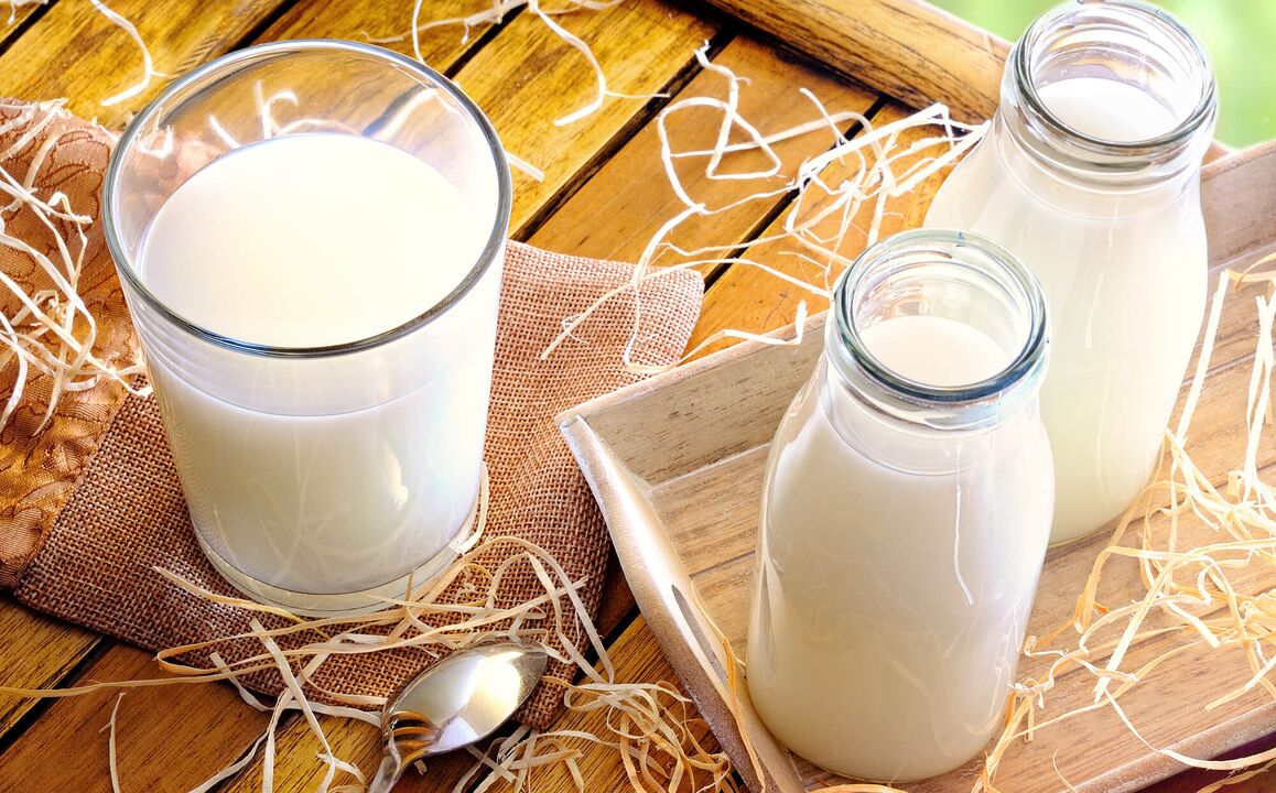 Kefir is a healthy drink made from fermented milk for weight loss
